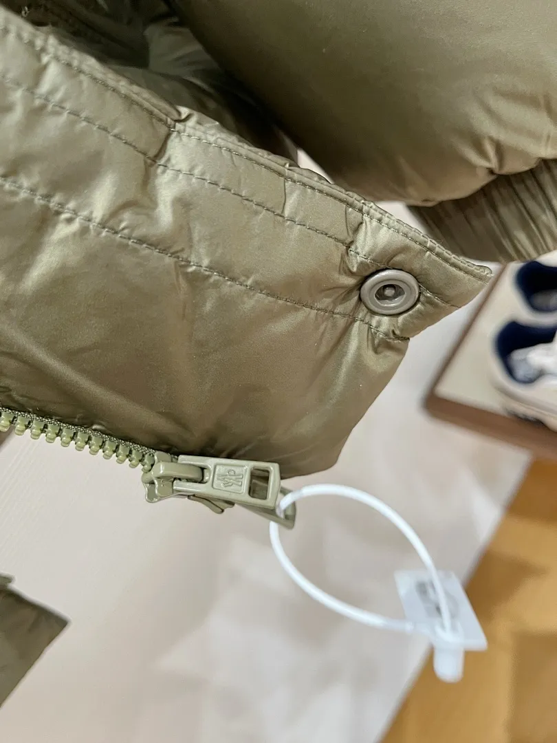 Dark Green Tripiti Short Down Jacket