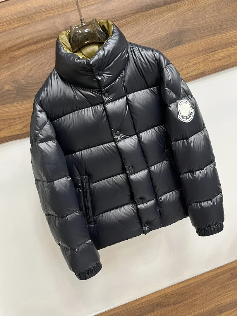 Tripiti Short Down Jacket
