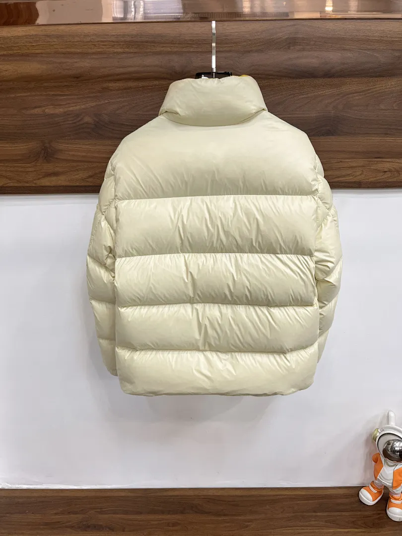 Tripiti Short Down Jacket