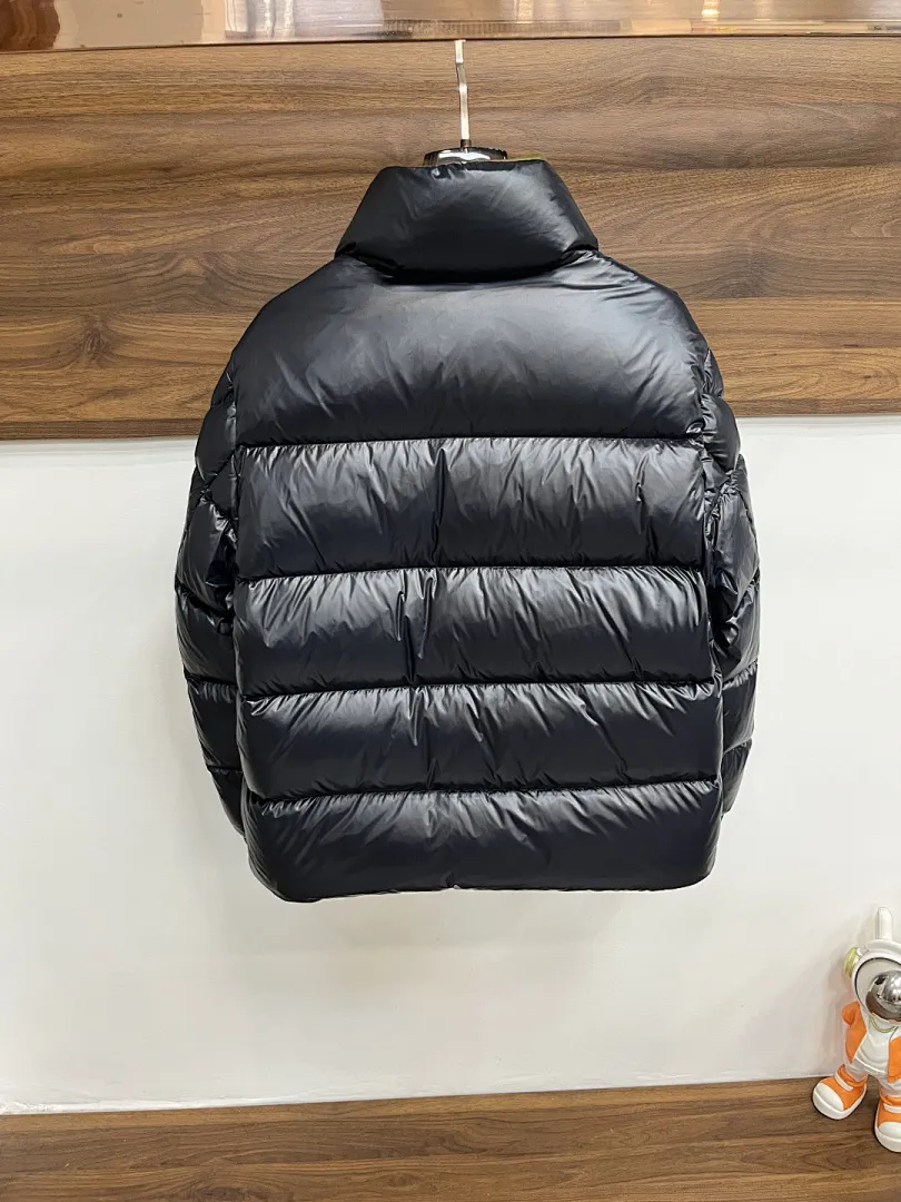 Tripiti Short Down Jacket