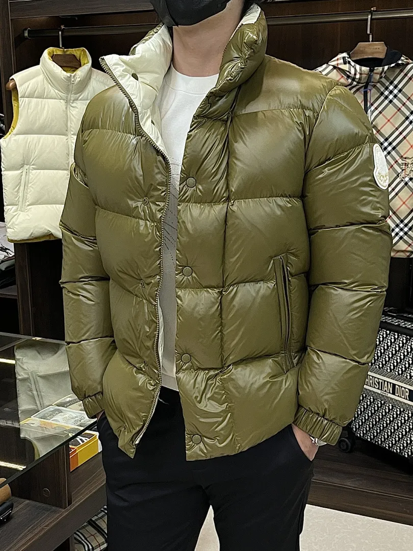 Tripiti Short Down Jacket