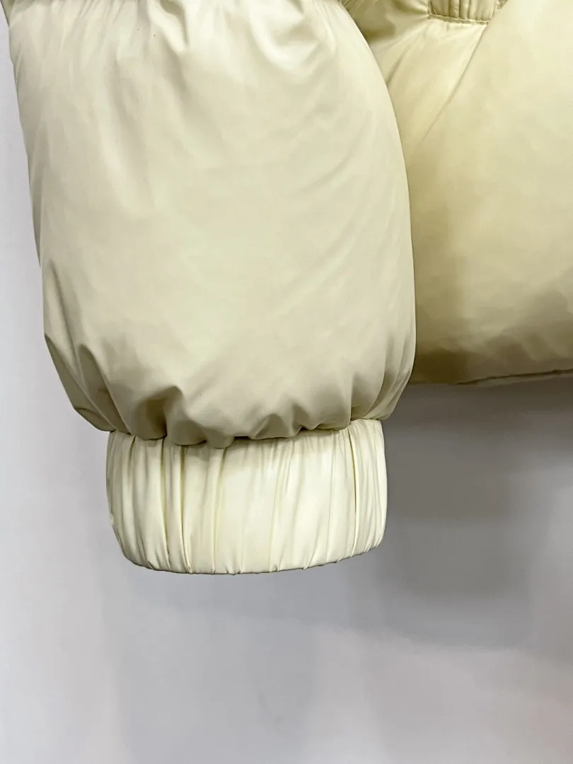 Tripiti Short Down Jacket