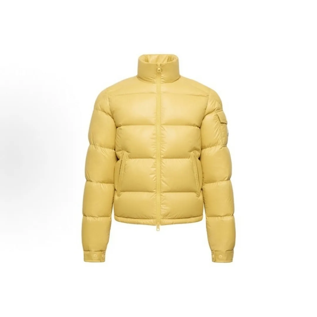 Levitha kurze Daunenjacke mit Kapuze Gelb - Kurze