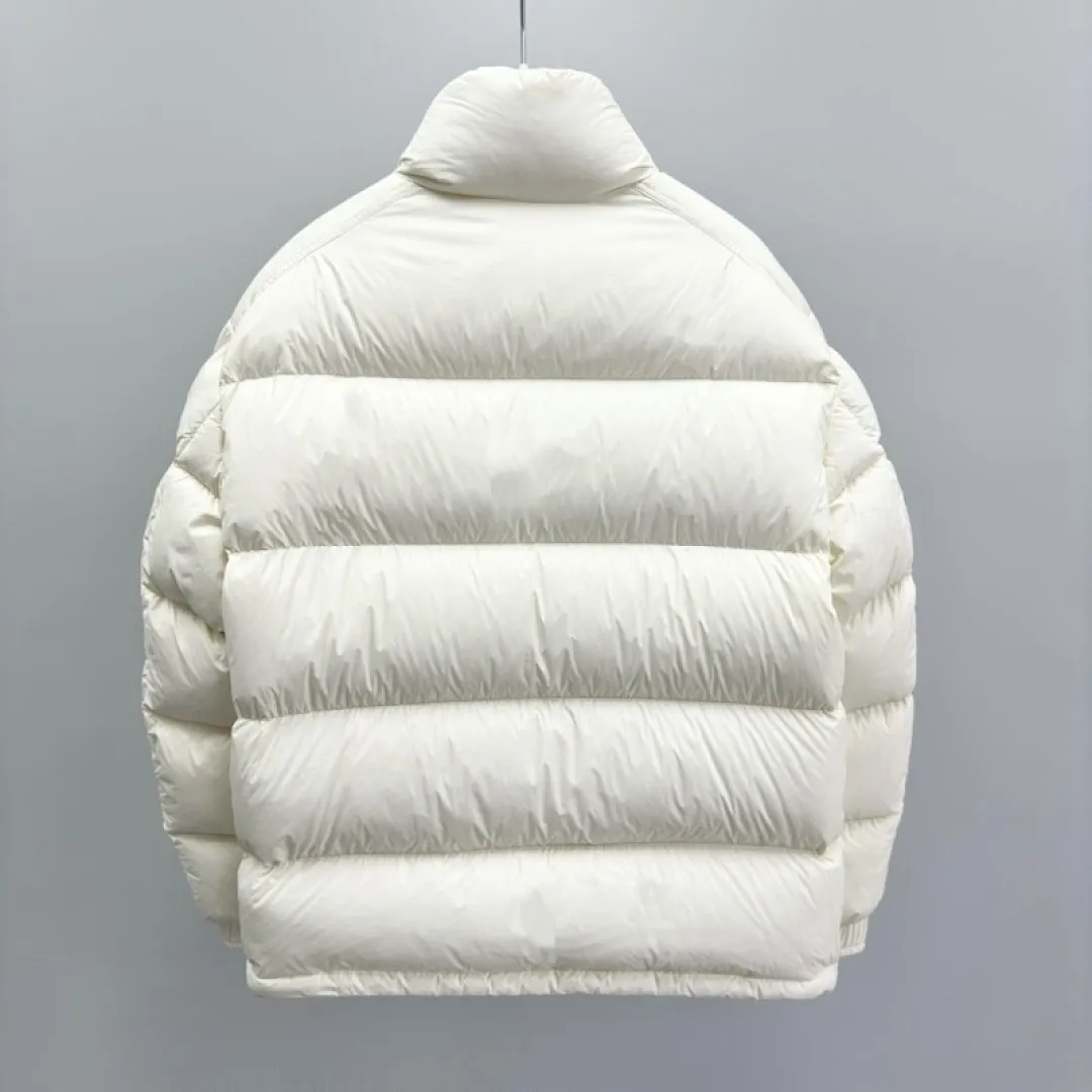 Levitha kurze Daunenjacke mit Kapuze Gelb - Kurze