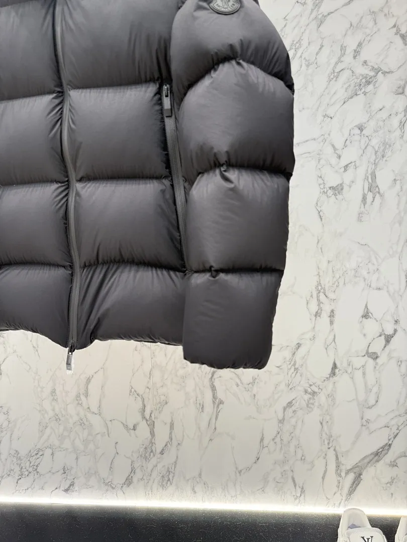 Tarn Short Down Jacket - Short Down Jackets