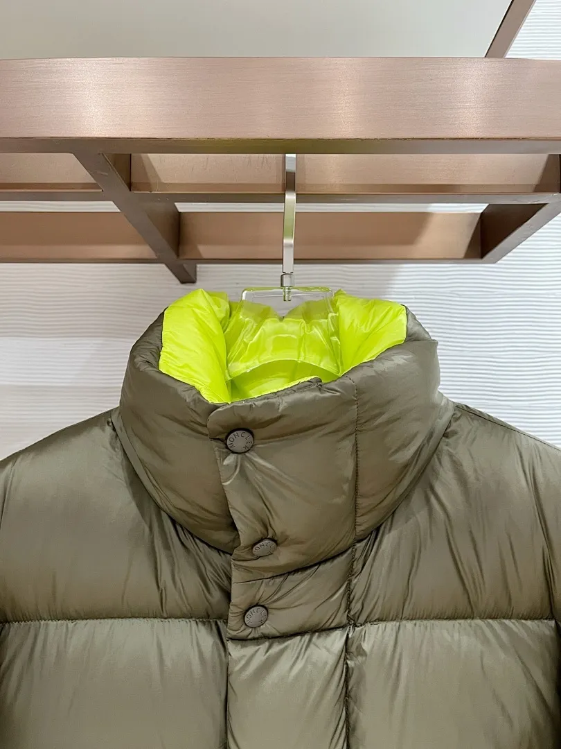 Dark Green Tripiti Short Down Jacket