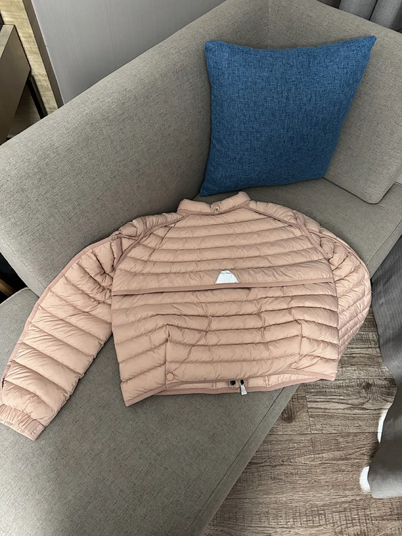 Lvory Nylon Madulain Down Jacket