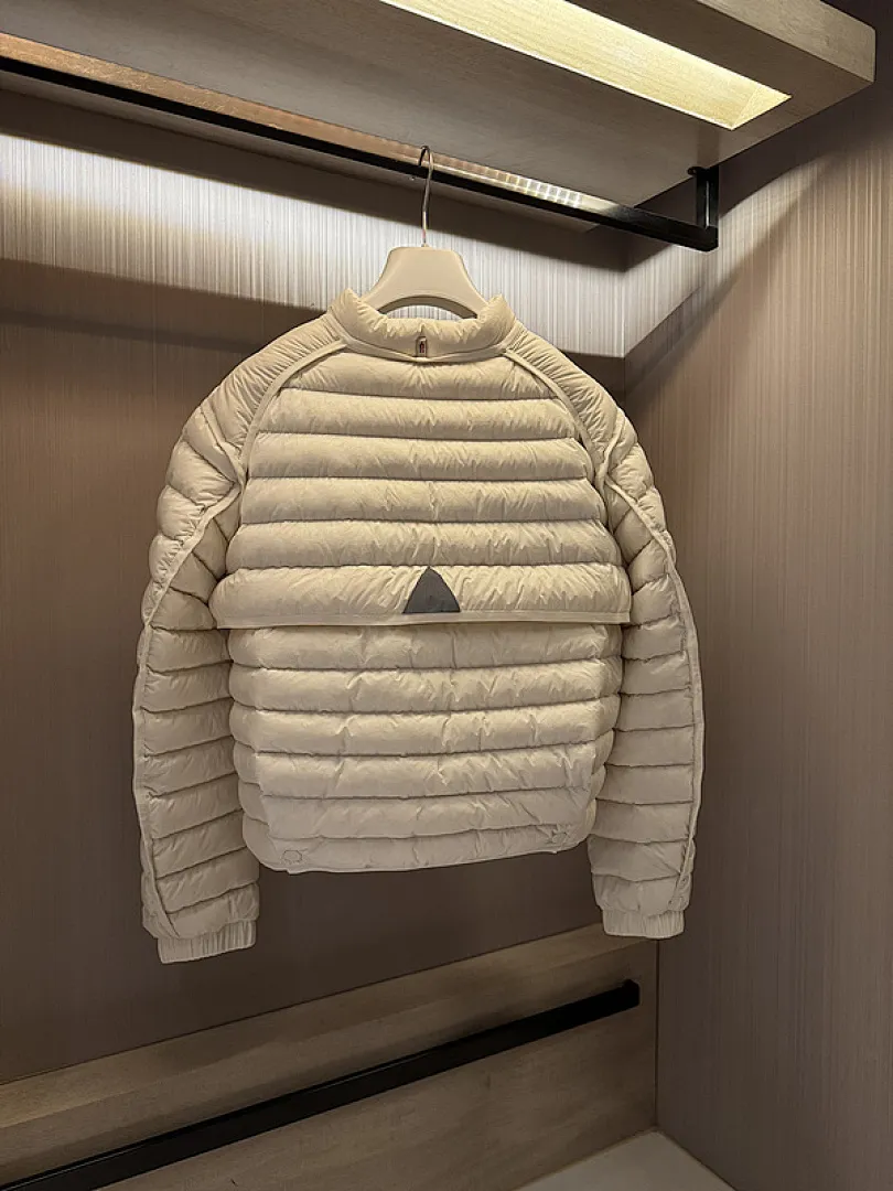 Lvory Nylon Madulain Down Jacket