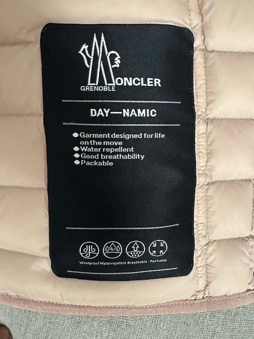 Lvory Nylon Madulain Down Jacket