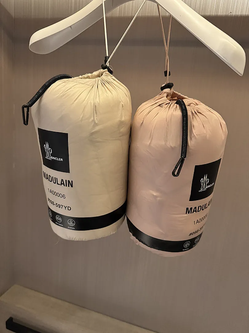 Lvory Nylon Madulain Down Jacket