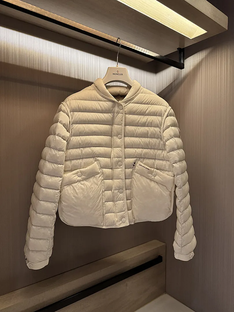 Lvory Nylon Madulain Down Jacket