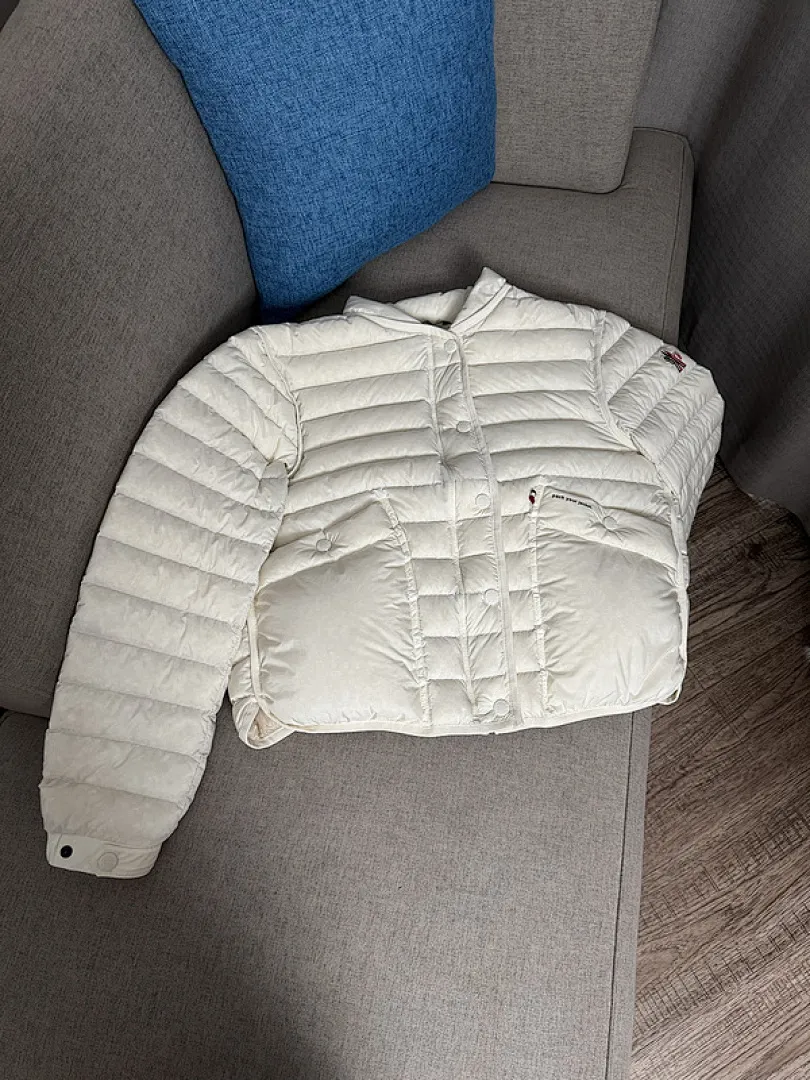 Lvory Nylon Madulain Down Jacket