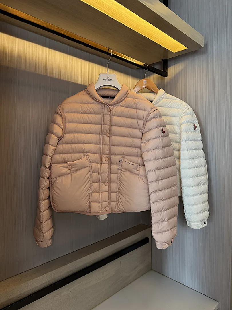 Lvory Nylon Madulain Down Jacket