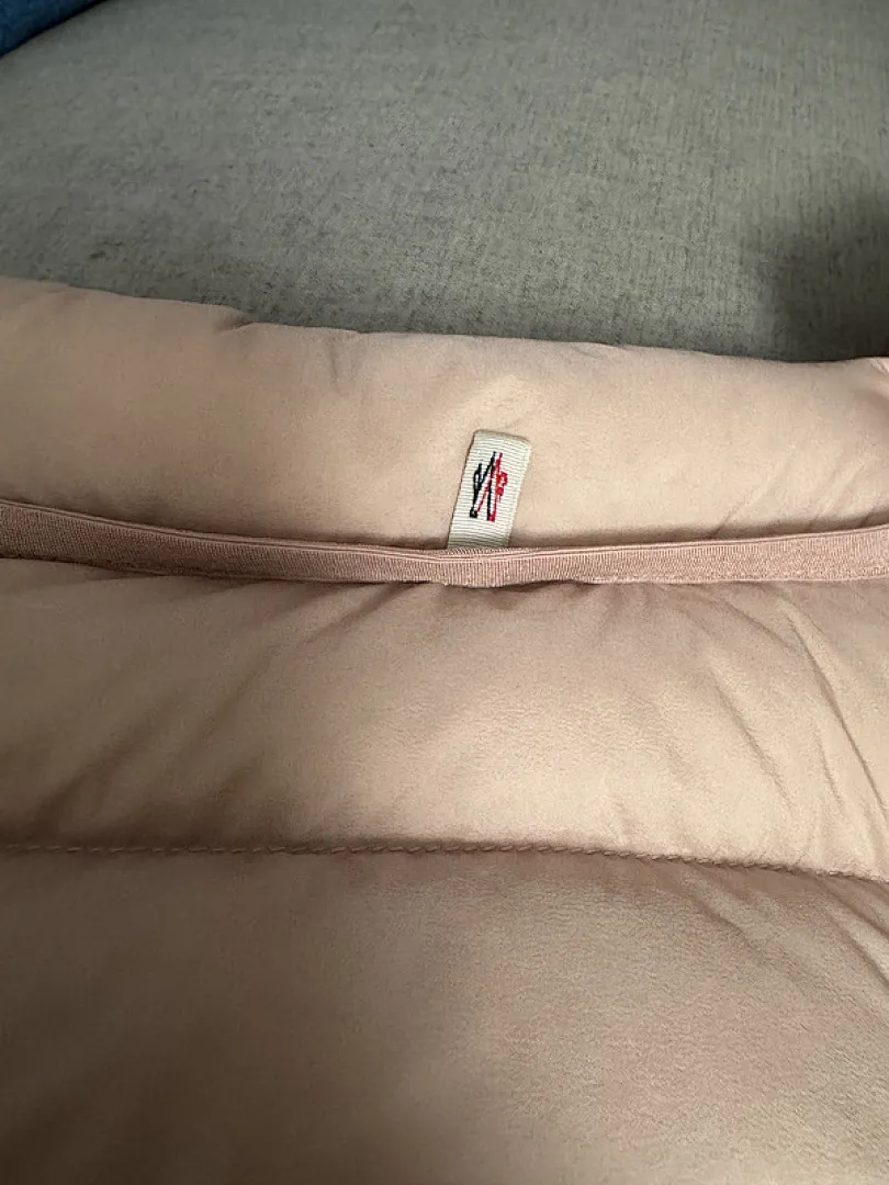 Lvory Nylon Madulain Down Jacket