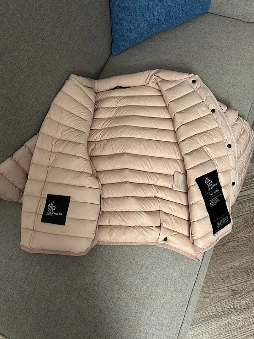 Lvory Nylon Madulain Down Jacket