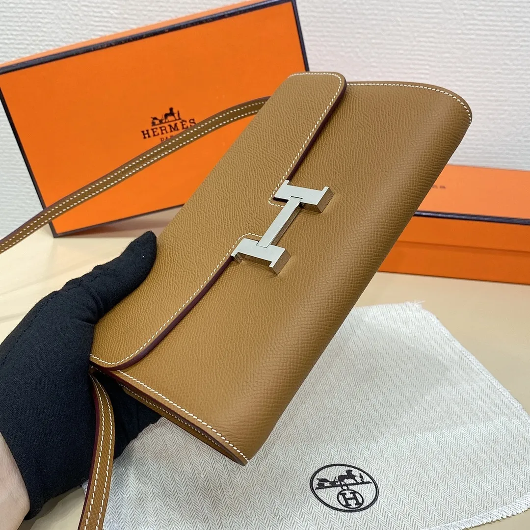 HERMES 890