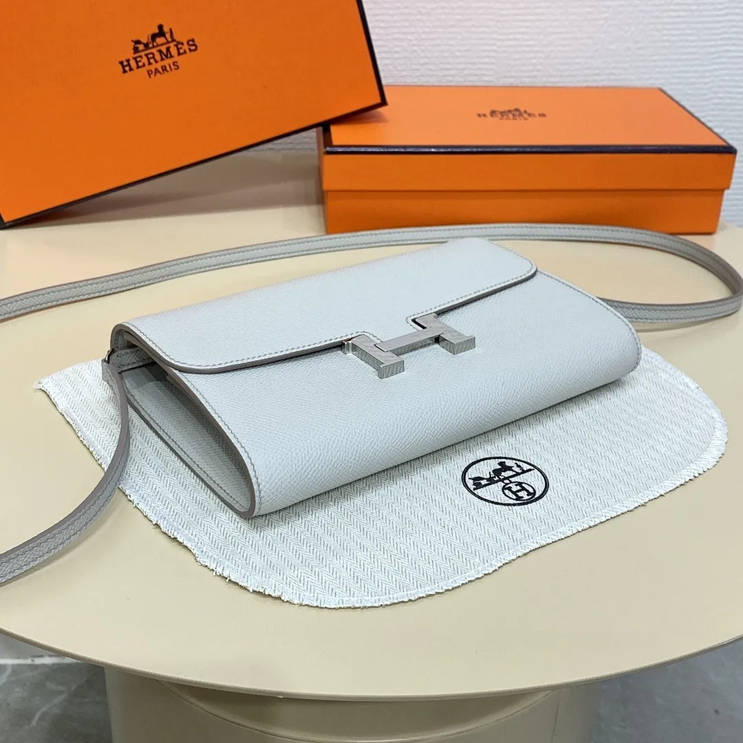 HERMES 889