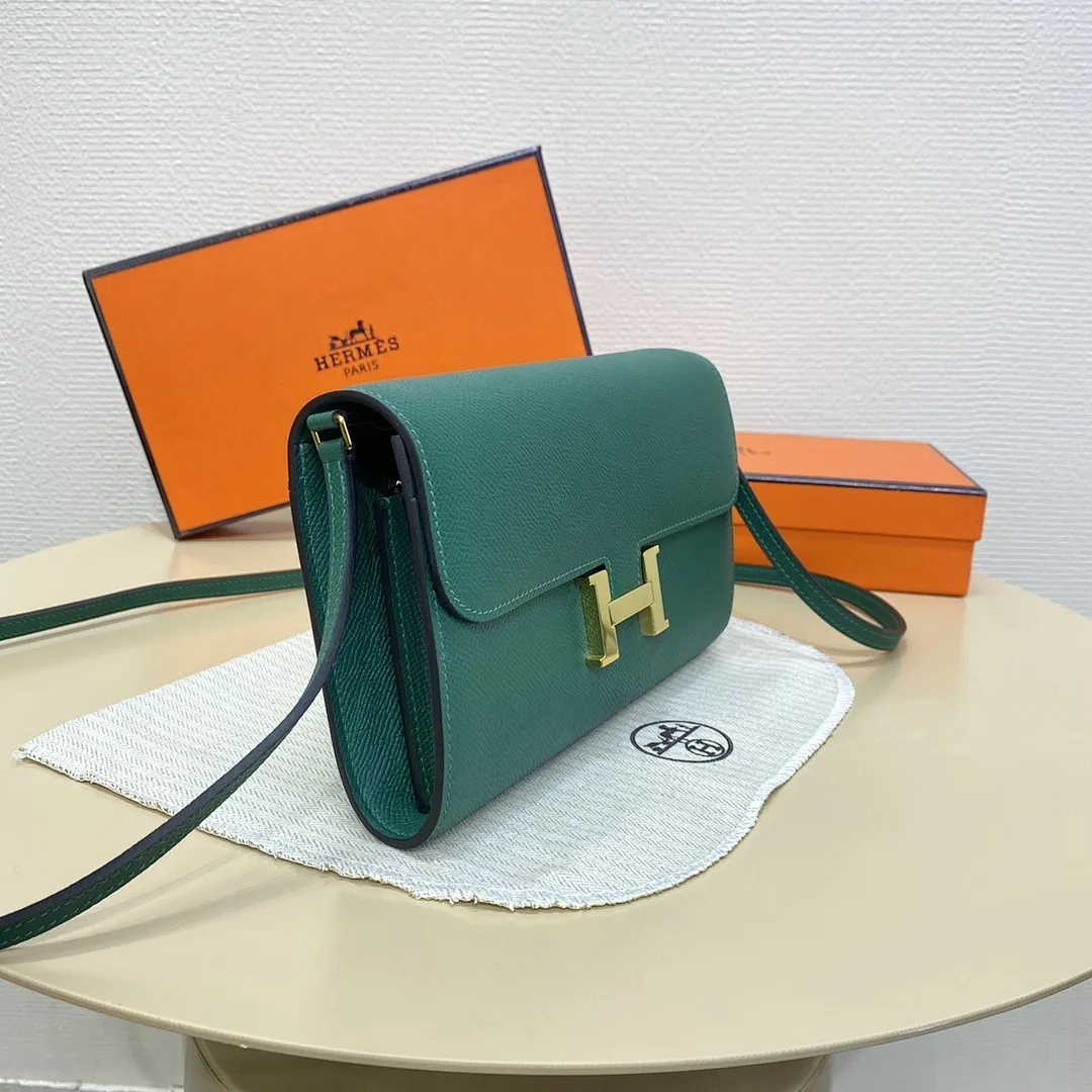 HERMES 895