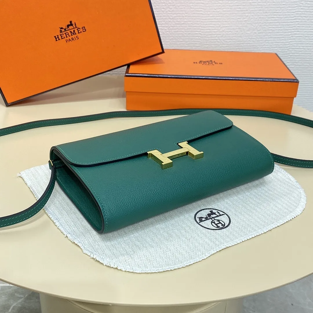 HERMES 895