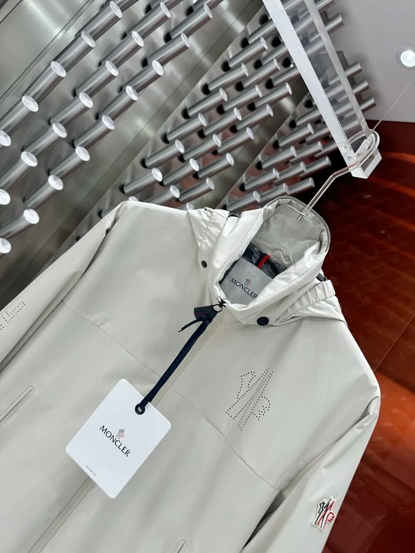 GRENOBLE WINTERBREAK