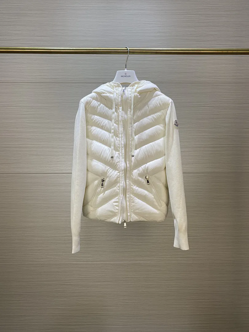 MMoncler Jacket 蒙口款女士针织拼接羽绒服开衫系列 连帽羽绒服外套