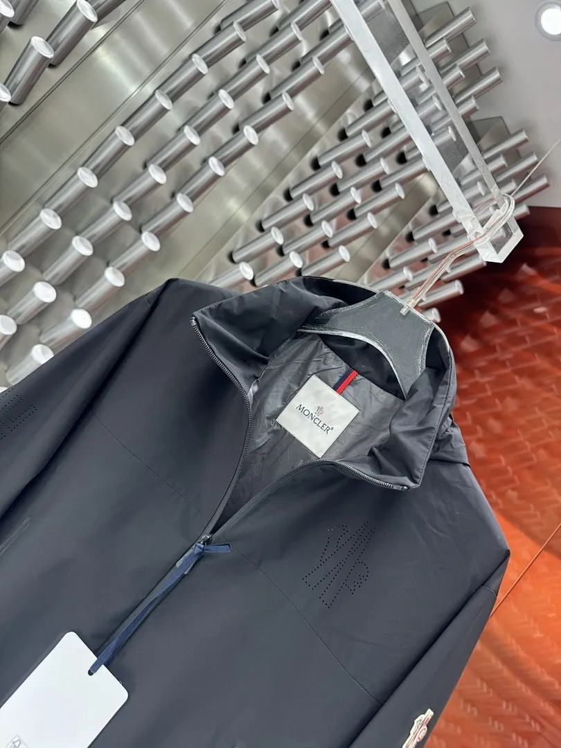 GRENOBLE WINTERBREAK