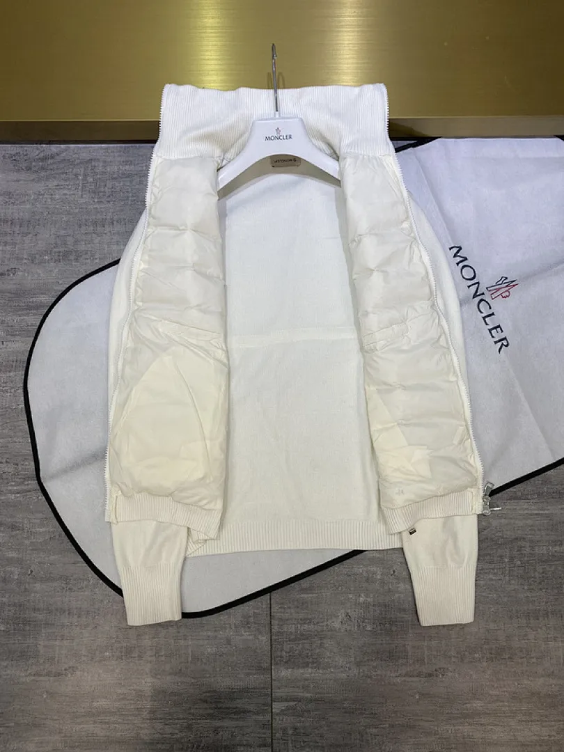 MMoncler Jacket 蒙口女款针织拼接羽绒服开衫系列 连帽羽绒服外套