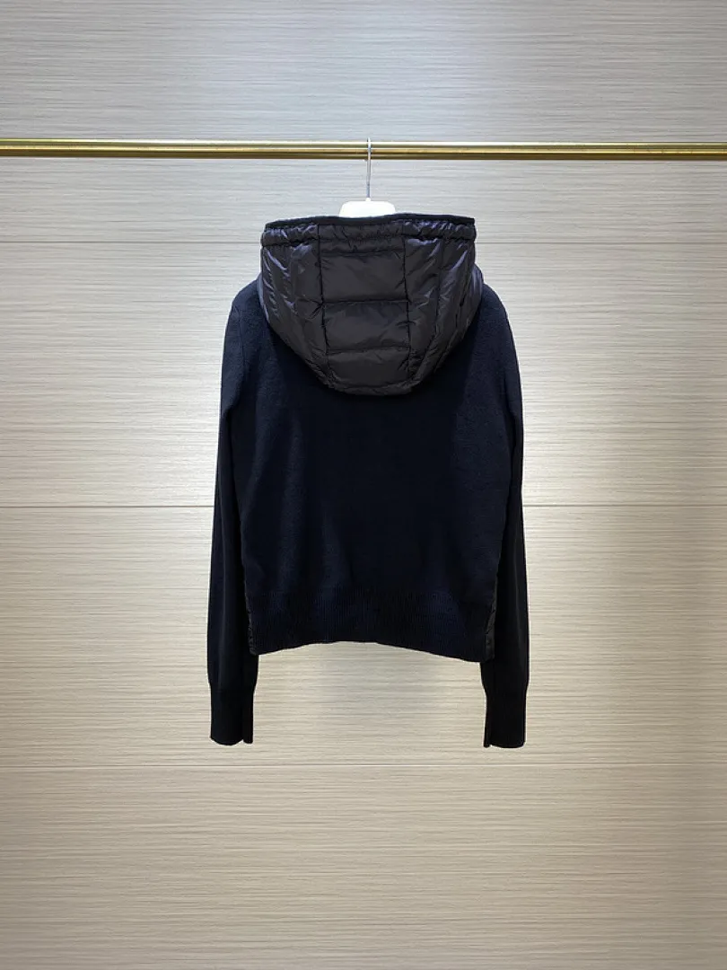 MMoncler Jacket 蒙口款女士针织拼接羽绒服开衫系列 连帽羽绒服外套