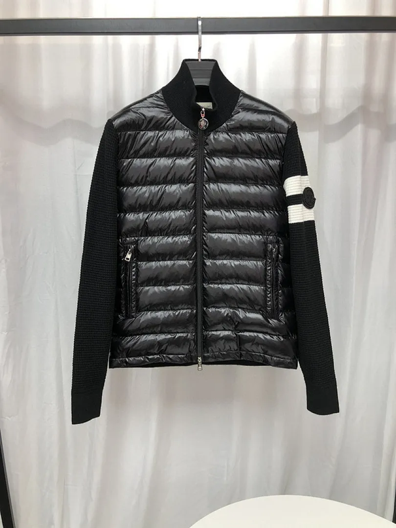 MMoncler Down jackets