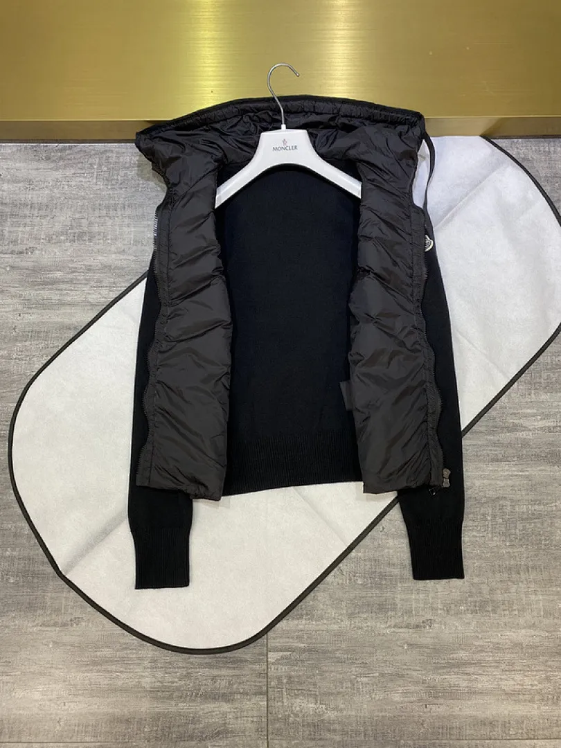 MMoncler Jacket 蒙口款女士针织拼接羽绒服开衫系列 连帽羽绒服外套