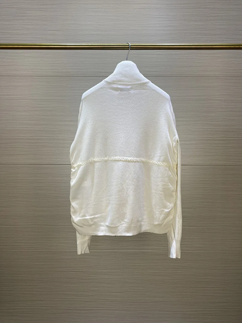 MMoncler Jacket 蒙口女款针织拼接羽绒服开衫系列 连帽羽绒服外套