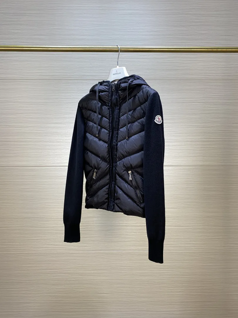 MMoncler Jacket 蒙口款女士针织拼接羽绒服开衫系列 连帽羽绒服外套