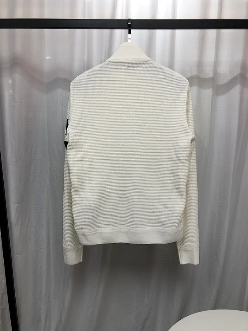 MMoncler Down jackets