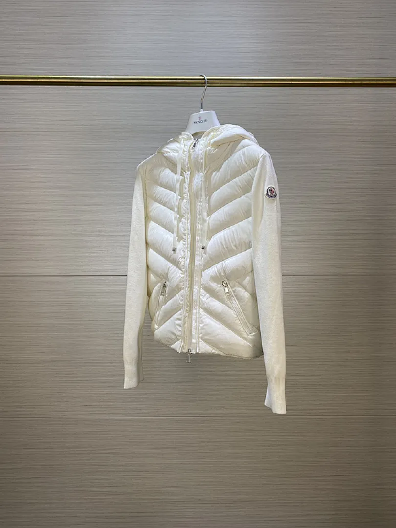 MMoncler Jacket 蒙口款女士针织拼接羽绒服开衫系列 连帽羽绒服外套