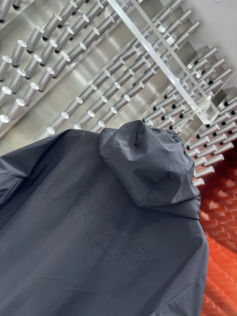 GRENOBLE WINTERBREAK