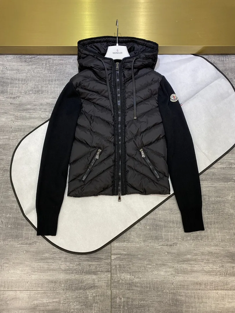 MMoncler Jacket 蒙口款女士针织拼接羽绒服开衫系列 连帽羽绒服外套