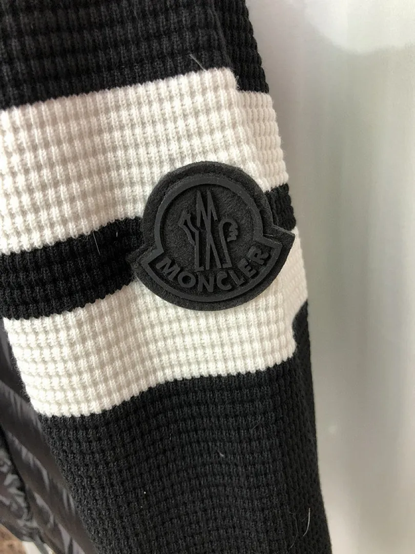 MMoncler Down jackets