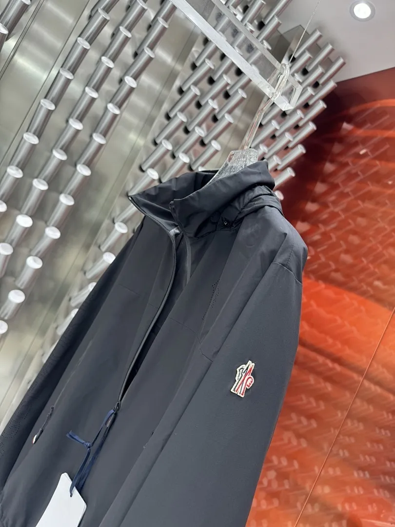 GRENOBLE WINTERBREAK