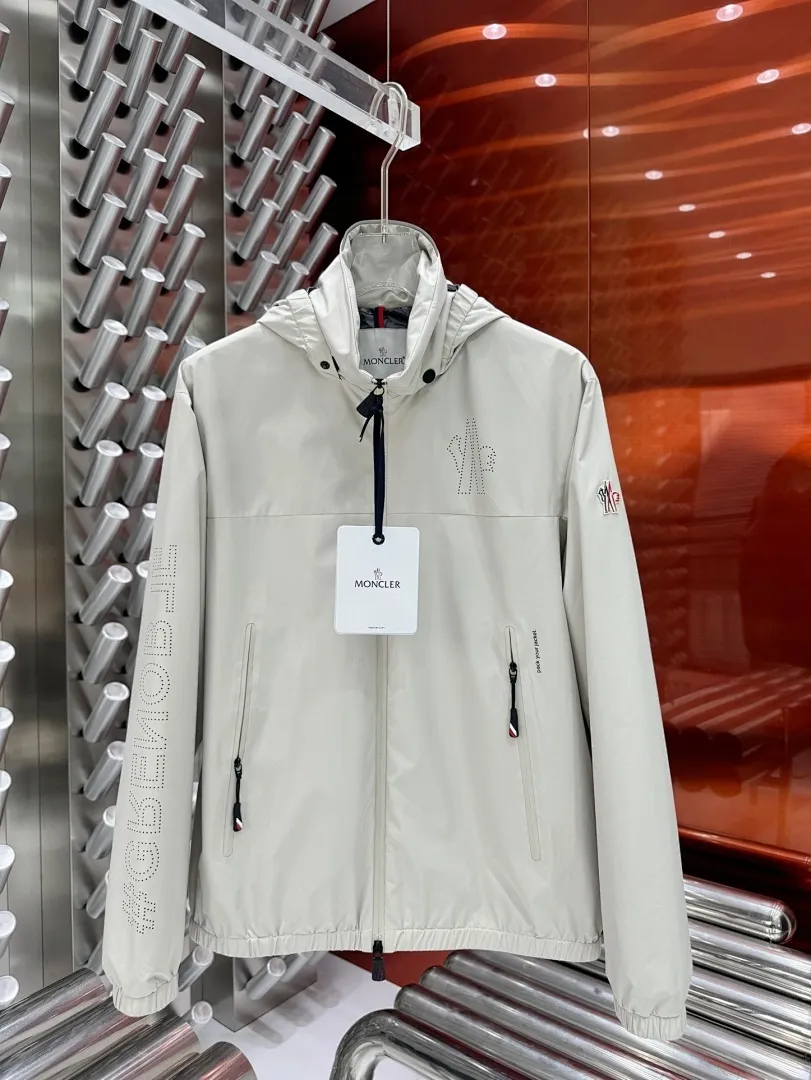 GRENOBLE WINTERBREAK