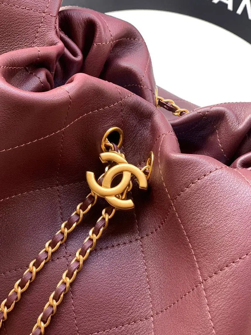 Chanel bag 179084 $338.25 USD