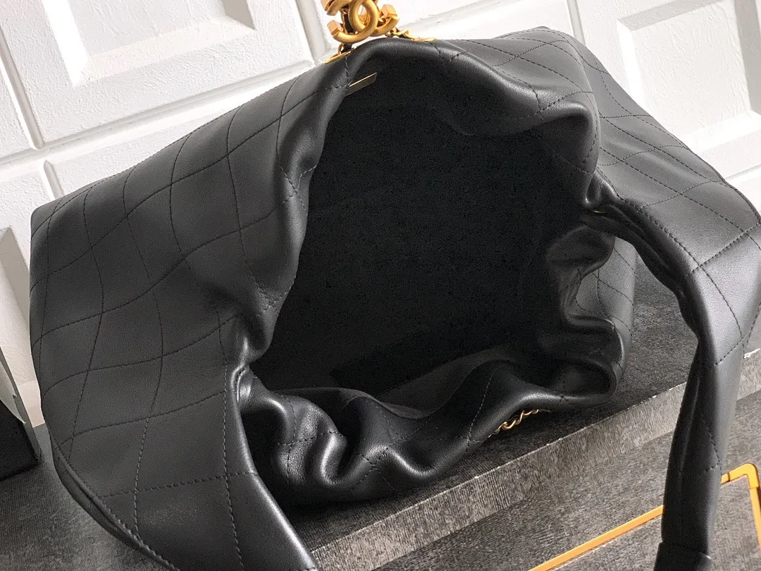 Chanel bag 179081 $338.25 USD