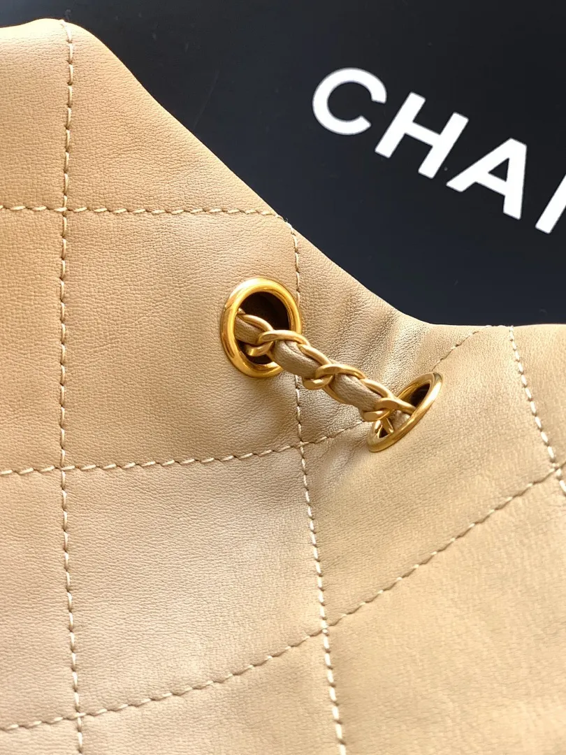 Chanel bag 179082 $338.25 USD