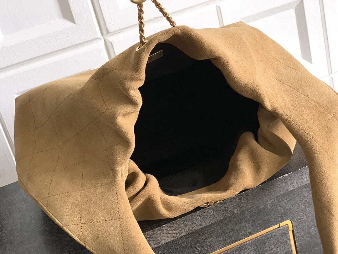 Chanel bag 179079 $324.5 USD