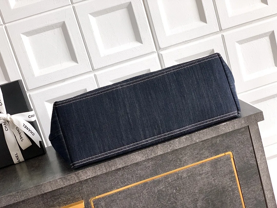 Chanel bag 179091 $228.25 USD