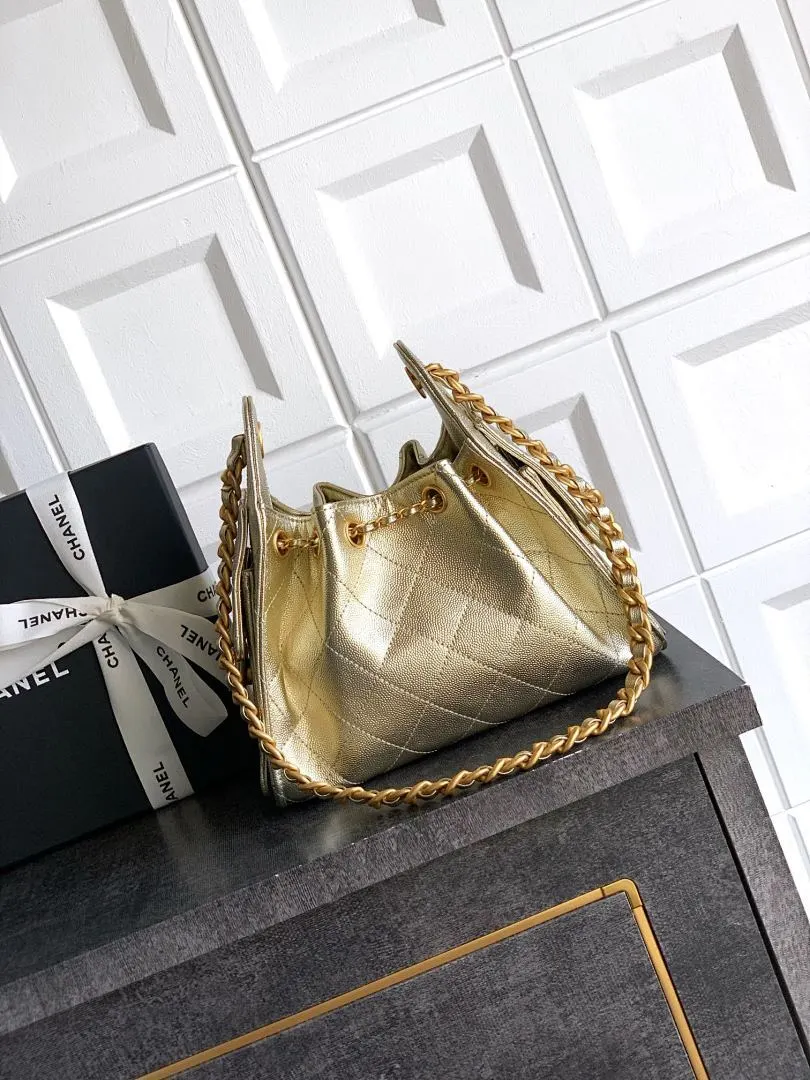 Chanel bag 179087 $305.25 USD