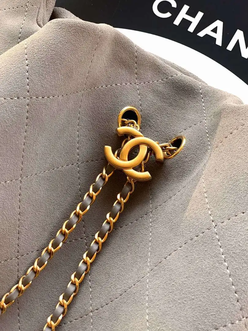 Chanel bag 179080 $324.5 USD