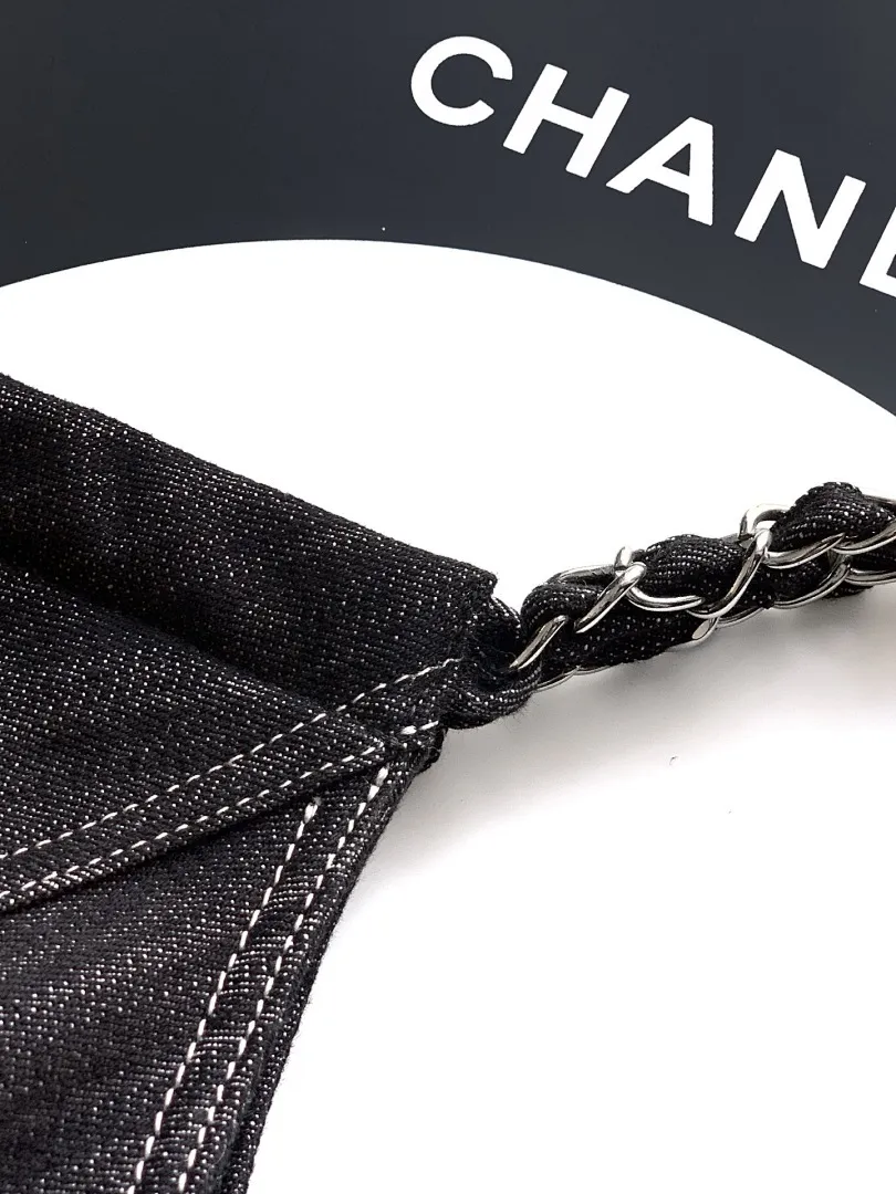 Chanel bag 179089 $228.25 USD