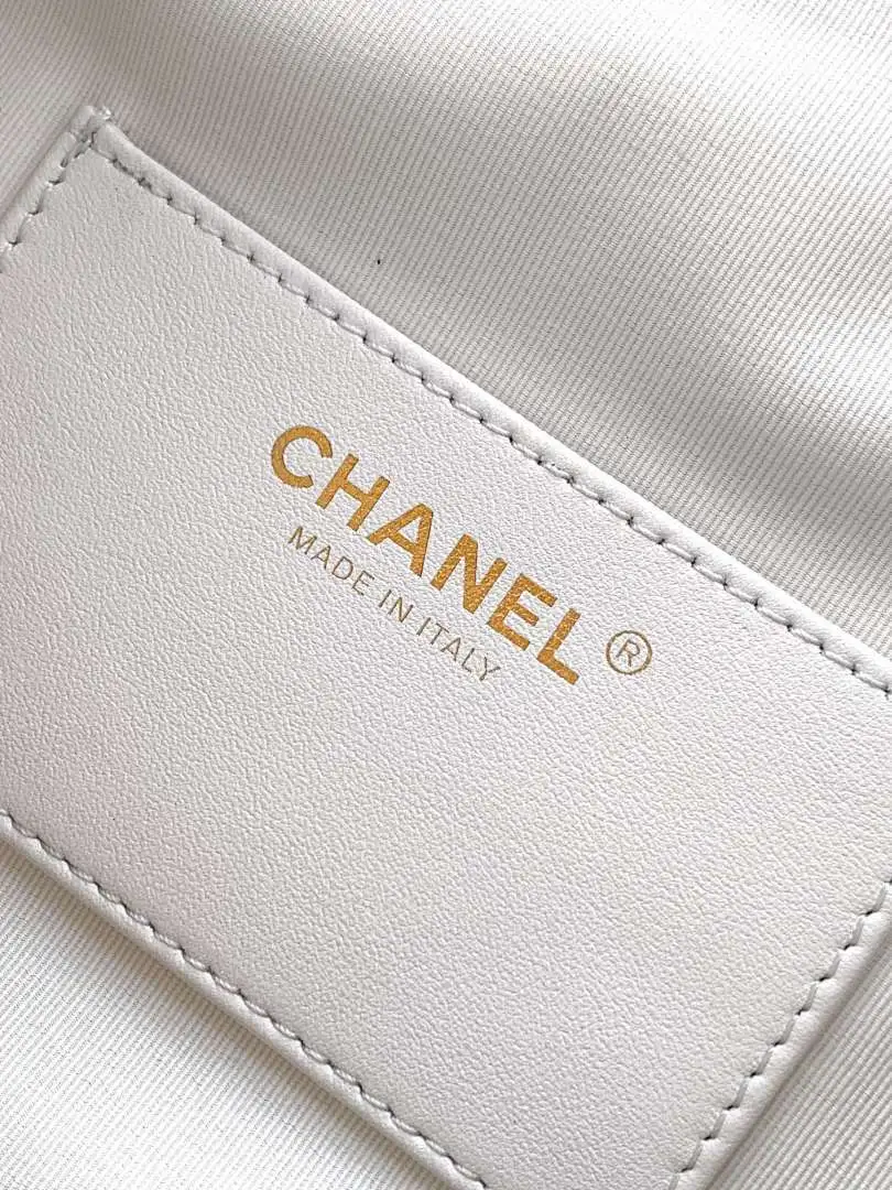 Chanel bag 179083 $338.25 USD