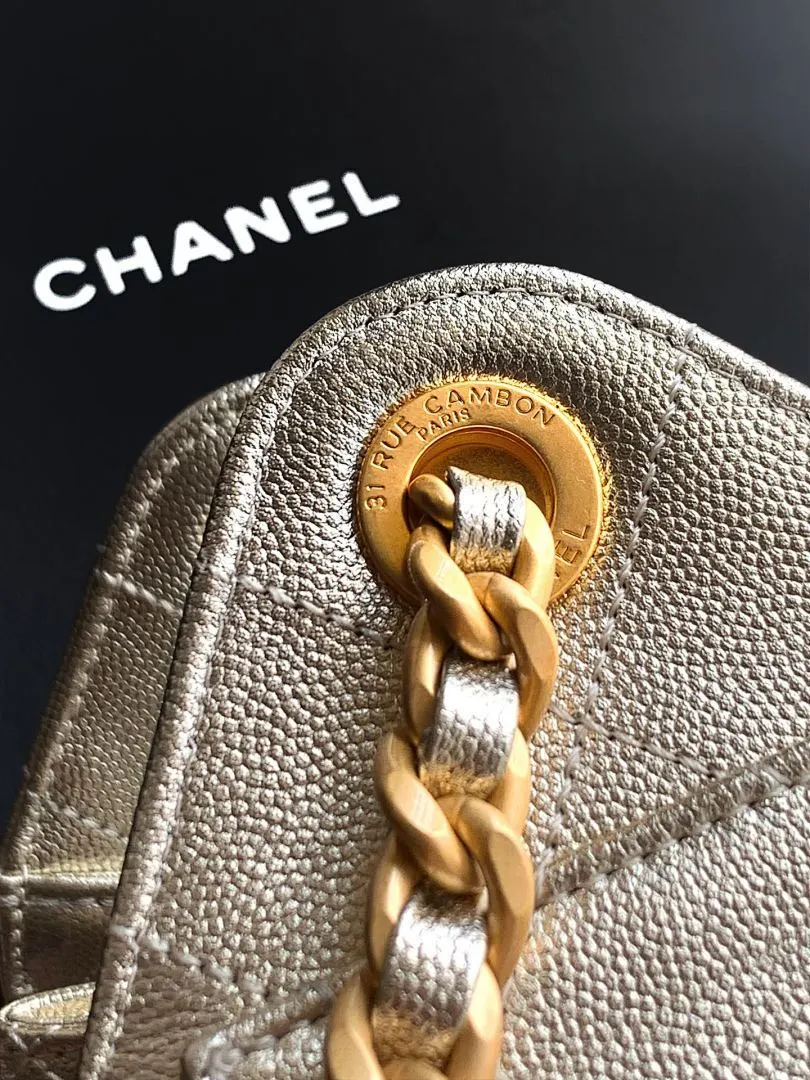 Chanel bag 179087 $305.25 USD