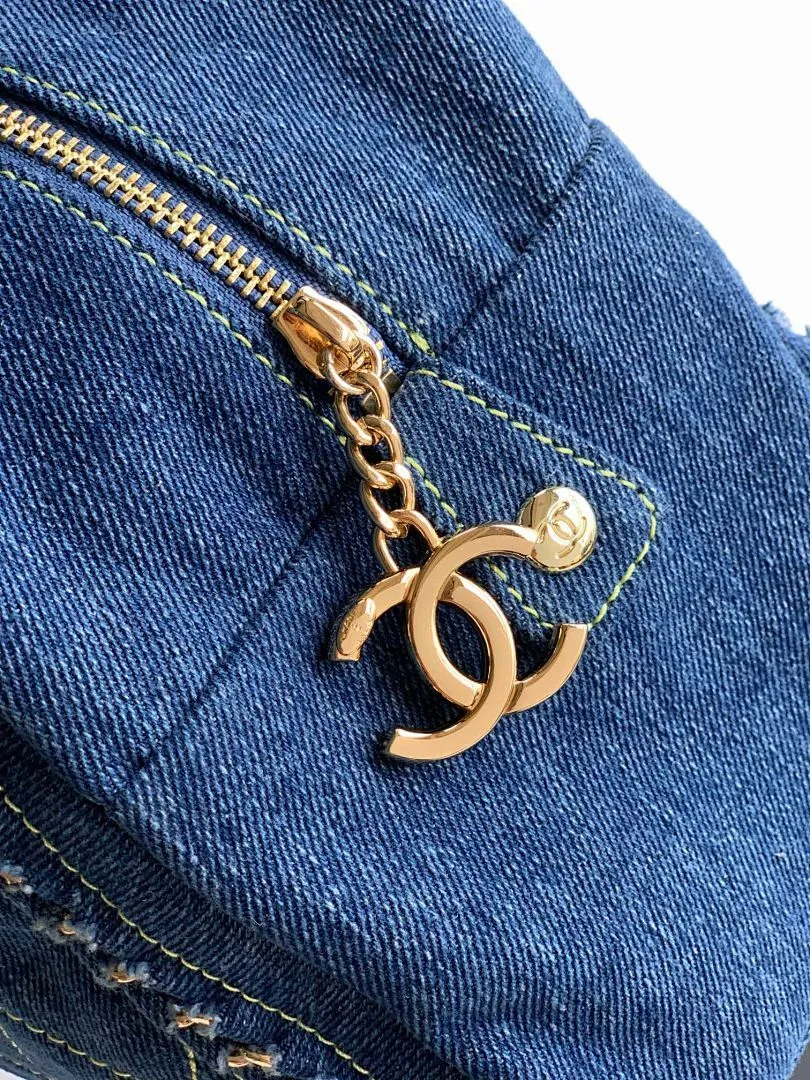 Chanel bag 179093 $297 USD